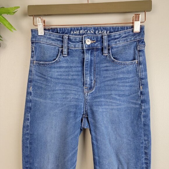 AE 0 Super Hi Rise Jegging Skinny American Eagle Medium Wash Stretch Jeans Short - Picture 5 of 13
